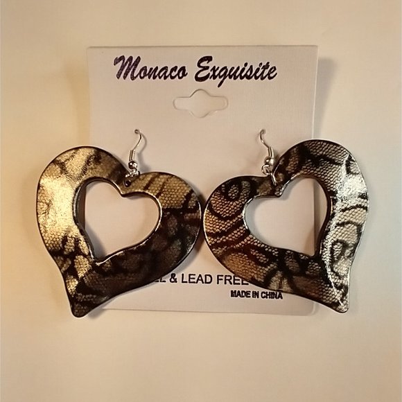 Monaco Exquisite Acrylic Gold and Black Heart Snake Print Dangle Drop Earrings - Picture 1 of 2